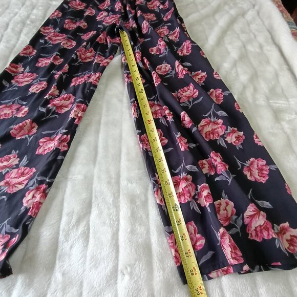 Band of Gypsies - Picture 4 of 11